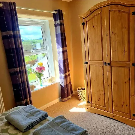 Horse & Farrier Pub Apartamento *